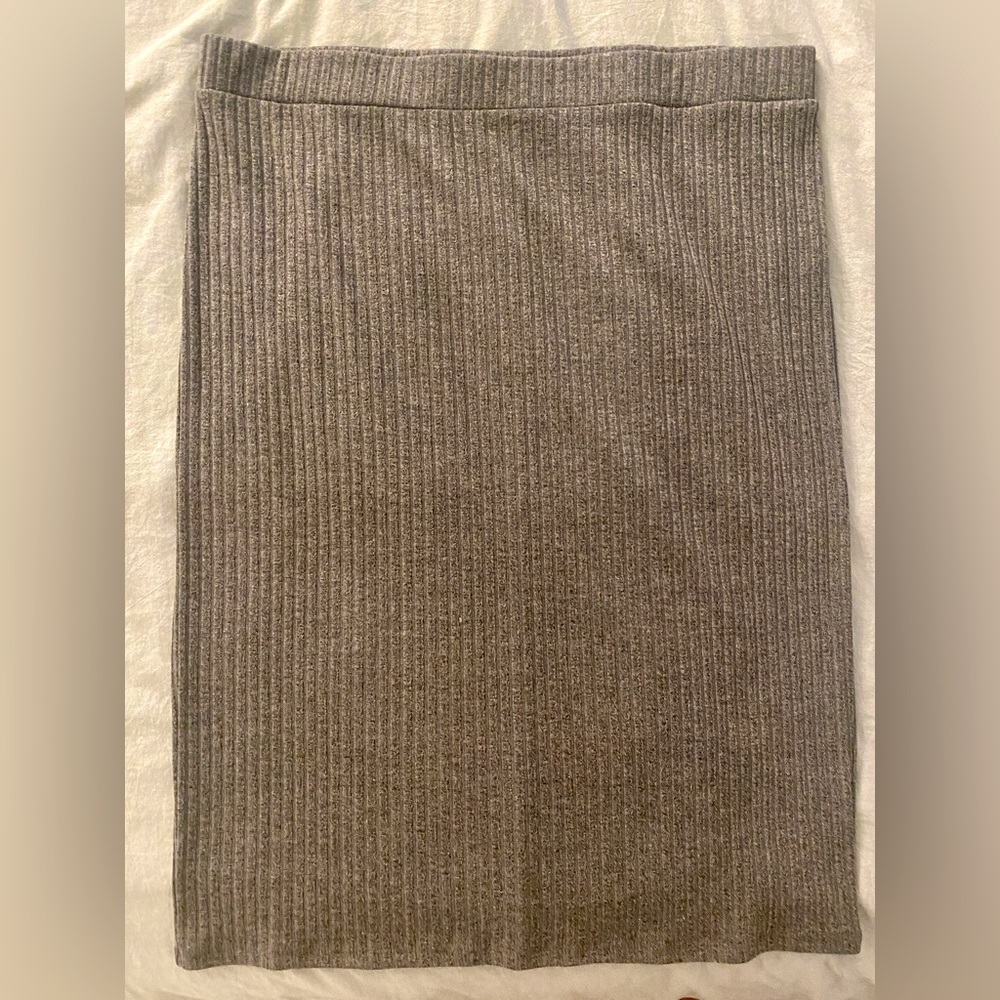 Eloquii plus grey knit pencil skirt